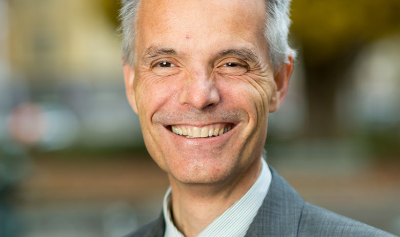 Stephan Hüsler Stephan Hüsler